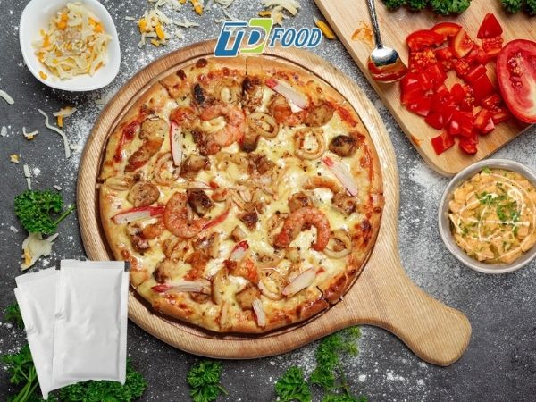 Tổng quan về sốt bơ tỏi gói nhỏ kèm pizza